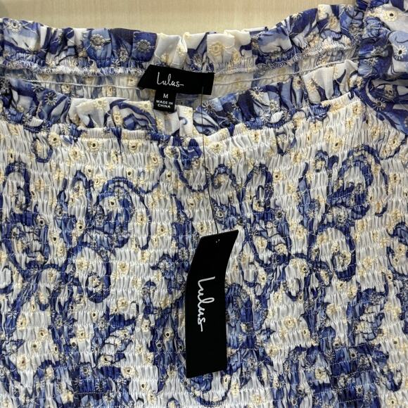 LULUS Fresh Favorite White Floral Print Eyelet Top Size M NEW Smocked - Picture 7 of 10